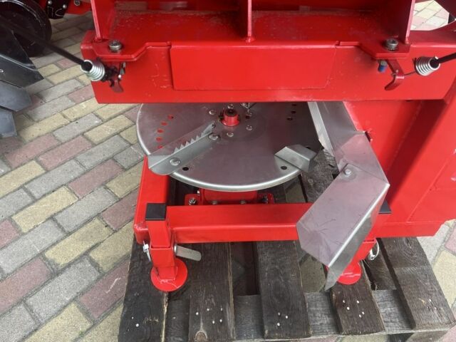 Інша Інша, об'ємом двигуна 6 л та пробігом 0 тис. км за 1400 $, фото 8 на Automoto.ua