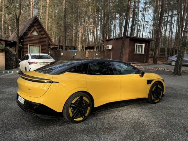 Желтый Другая Другая, объемом двигателя 0 л и пробегом 10 тыс. км за 45000 $, фото 3 на Automoto.ua