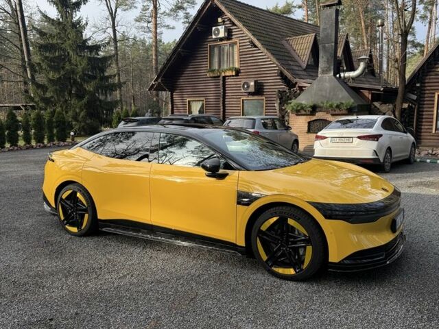 Желтый Другая Другая, объемом двигателя 0 л и пробегом 10 тыс. км за 45000 $, фото 1 на Automoto.ua