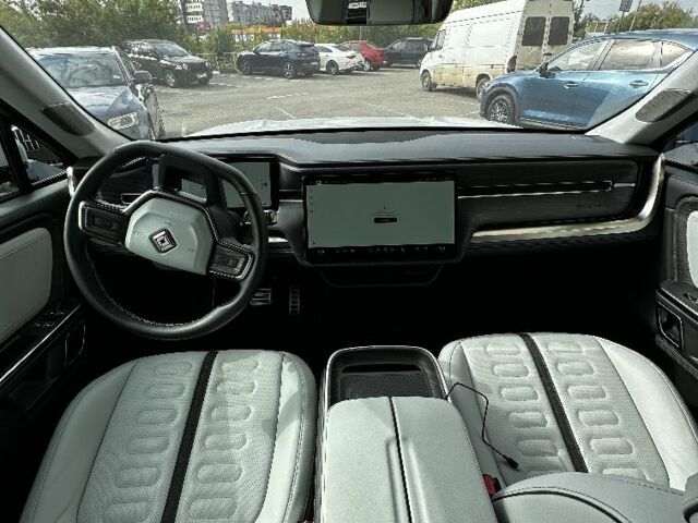 Сірий Інша Інша, об'ємом двигуна 0 л та пробігом 20 тис. км за 50000 $, фото 6 на Automoto.ua
