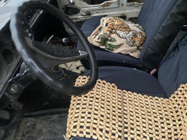 Серый Другая Другая, объемом двигателя 10 л и пробегом 31 тыс. км за 360 $, фото 4 на Automoto.ua