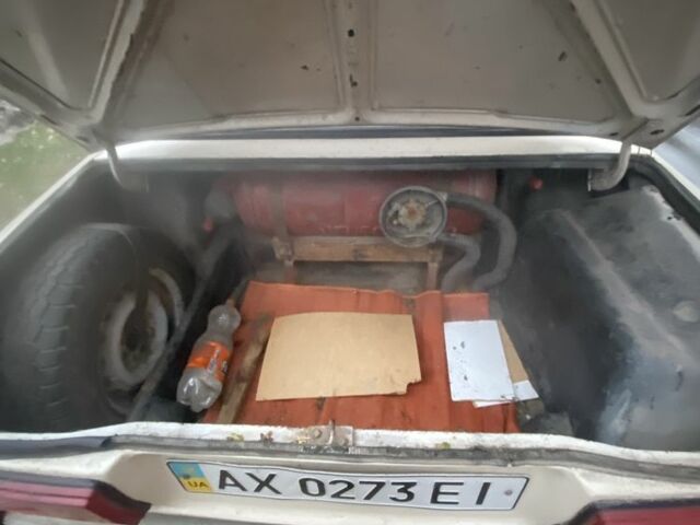 Серый Другая Другая, объемом двигателя 10 л и пробегом 31 тыс. км за 360 $, фото 2 на Automoto.ua