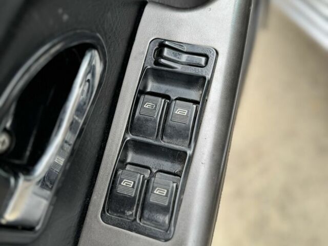 Сірий Інша Інша, об'ємом двигуна 1.5 л та пробігом 200 тис. км за 700 $, фото 5 на Automoto.ua