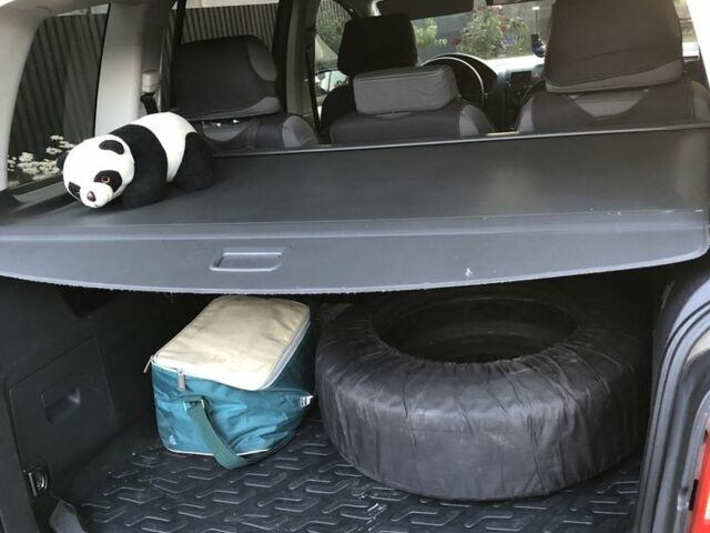 Серый Другая Другая, объемом двигателя 0 л и пробегом 235 тыс. км за 6300 $, фото 4 на Automoto.ua