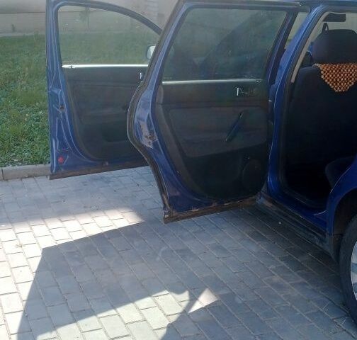 Синій Інша Інша, об'ємом двигуна 1.9 л та пробігом 320 тис. км за 3150 $, фото 9 на Automoto.ua