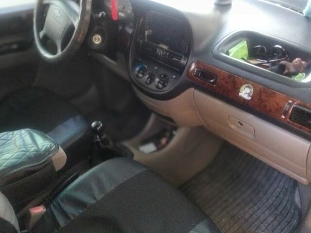 Зеленый Другая Другая, объемом двигателя 2 л и пробегом 192 тыс. км за 3700 $, фото 8 на Automoto.ua