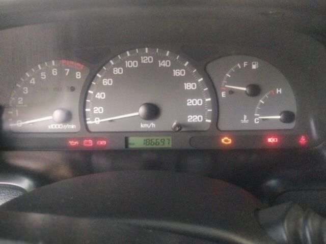 Зеленый Другая Другая, объемом двигателя 2 л и пробегом 192 тыс. км за 3700 $, фото 7 на Automoto.ua