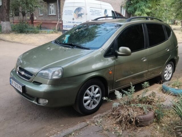 Зеленый Другая Другая, объемом двигателя 2 л и пробегом 192 тыс. км за 3700 $, фото 1 на Automoto.ua