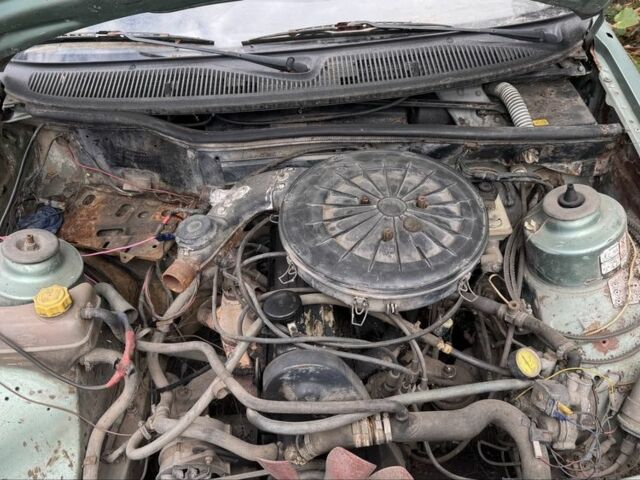 Зеленый Другая Другая, объемом двигателя 2.5 л и пробегом 100 тыс. км за 1500 $, фото 5 на Automoto.ua