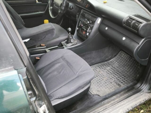 Зеленый Другая Другая, объемом двигателя 2.5 л и пробегом 500 тыс. км за 1661 $, фото 2 на Automoto.ua