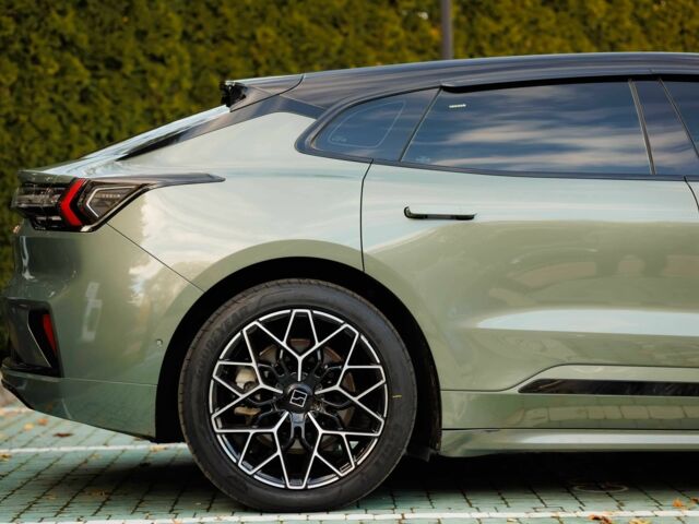 Зеленый Другая Другая, объемом двигателя 0 л и пробегом 39 тыс. км за 36400 $, фото 3 на Automoto.ua