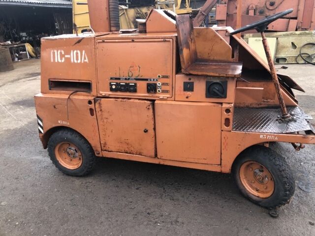 Другая Другая, объемом двигателя 2500 л и пробегом 250 тыс. км за 1181 $, фото 4 на Automoto.ua