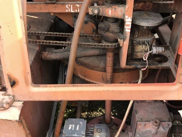 Другая Другая, объемом двигателя 2500 л и пробегом 250 тыс. км за 1181 $, фото 19 на Automoto.ua