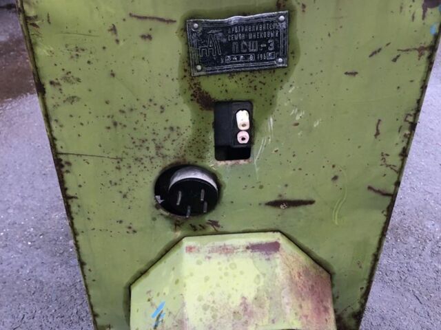 Другая Другая, объемом двигателя 2500 л и пробегом 250 тыс. км за 1181 $, фото 14 на Automoto.ua