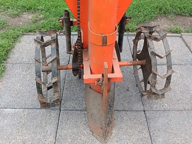 Другая Другая, объемом двигателя 0 л и пробегом 0 тыс. км за 3000 $, фото 2 на Automoto.ua