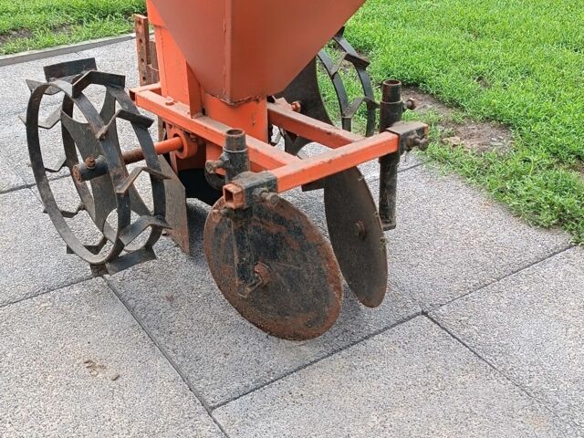 Другая Другая, объемом двигателя 0 л и пробегом 0 тыс. км за 3000 $, фото 1 на Automoto.ua