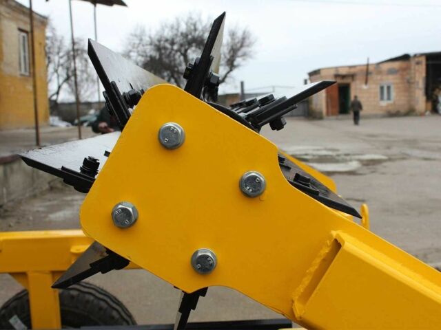 Другая Другая, объемом двигателя 0 л и пробегом 0 тыс. км за 250000 $, фото 8 на Automoto.ua