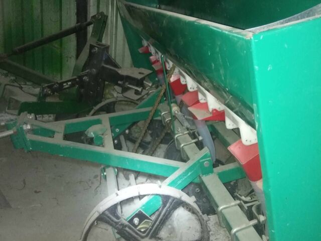 Другая Другая, объемом двигателя 1800 л и пробегом 136 тыс. км за 1691 $, фото 4 на Automoto.ua