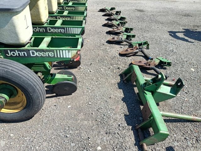 Другая Другая, объемом двигателя 0 л и пробегом 0 тыс. км за 7500 $, фото 14 на Automoto.ua