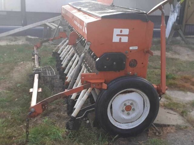 Другая Другая, объемом двигателя 0 л и пробегом 0 тыс. км за 1000 $, фото 3 на Automoto.ua