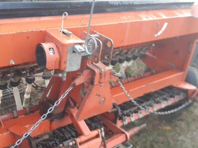 Другая Другая, объемом двигателя 0 л и пробегом 0 тыс. км за 1000 $, фото 10 на Automoto.ua