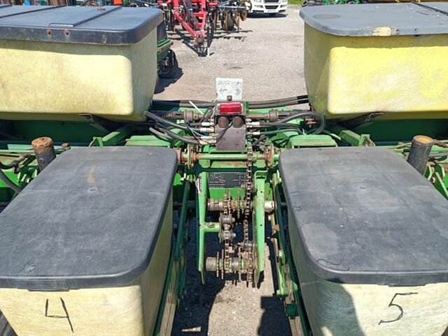 Другая Другая, объемом двигателя 0 л и пробегом 0 тыс. км за 7500 $, фото 2 на Automoto.ua