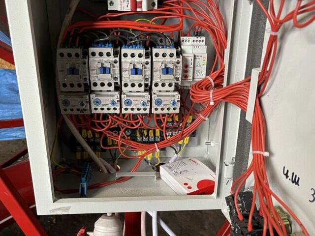 Другая Інша, об'ємом двигуна 0 л та пробігом 0 тис. км за 10000 $, фото 5 на Automoto.ua