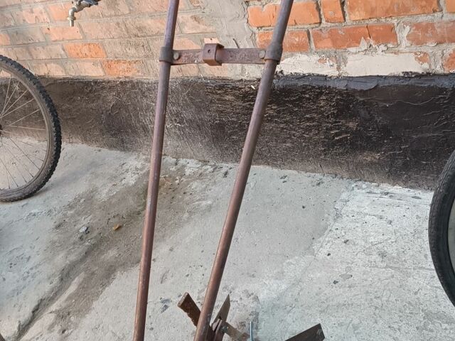 Другая Другая, объемом двигателя 0 л и пробегом 0 тыс. км за 25 $, фото 4 на Automoto.ua