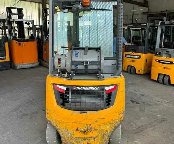 Другая Megane Scenic, объемом двигателя 6 л и пробегом 0 тыс. км за 14946 $, фото 3 на Automoto.ua