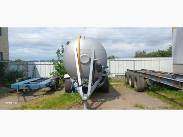 Другая Megane Scenic, объемом двигателя 6 л и пробегом 0 тыс. км за 13939 $, фото 1 на Automoto.ua