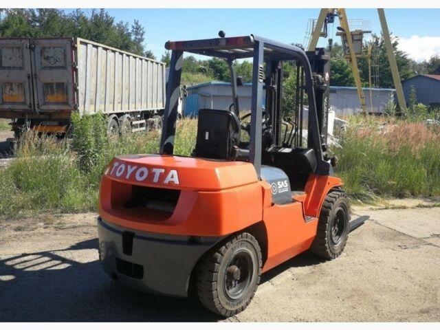 Другая Megane Scenic, объемом двигателя 6 л и пробегом 0 тыс. км за 10987 $, фото 3 на Automoto.ua