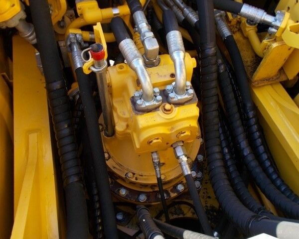 Другая Megane Scenic, объемом двигателя 6 л и пробегом 0 тыс. км за 124947 $, фото 7 на Automoto.ua