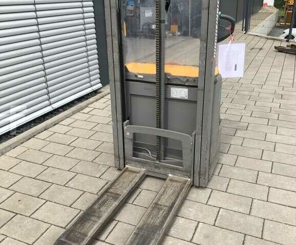 Другая Megane Scenic, объемом двигателя 6 л и пробегом 0 тыс. км за 2986 $, фото 2 на Automoto.ua