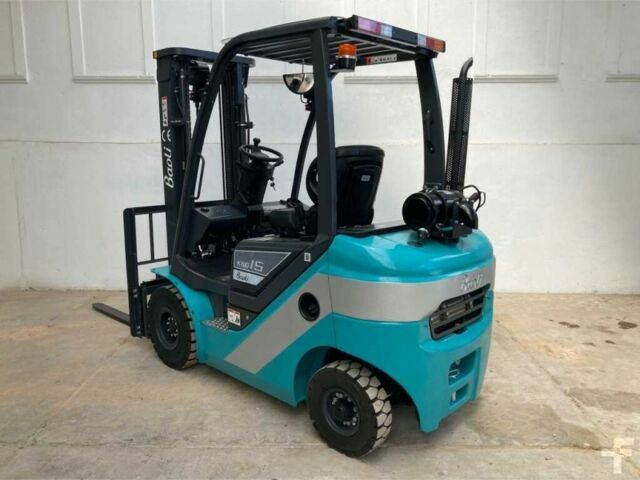 Другая Megane Scenic, объемом двигателя 6 л и пробегом 0 тыс. км за 25376 $, фото 1 на Automoto.ua