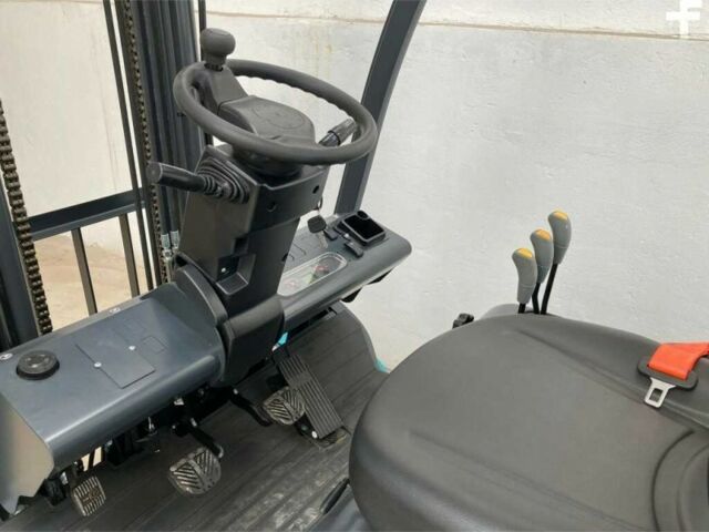 Другая Megane Scenic, объемом двигателя 6 л и пробегом 0 тыс. км за 25376 $, фото 6 на Automoto.ua