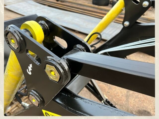 Другая Megane Scenic, объемом двигателя 2.3 л и пробегом 0 тыс. км за 3625 $, фото 12 на Automoto.ua