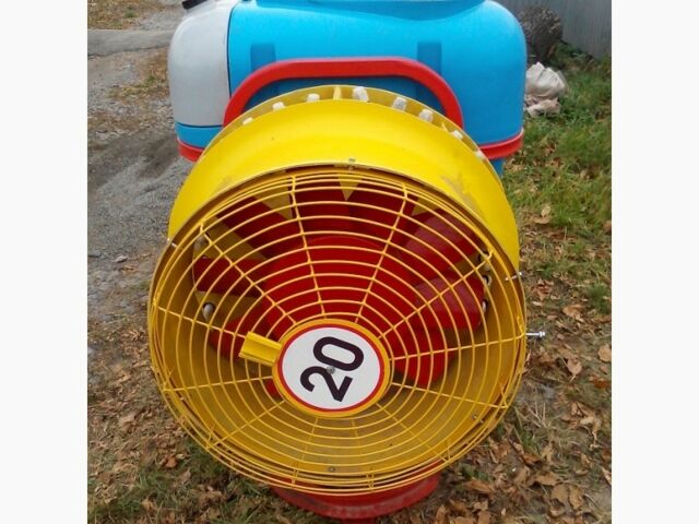 Другая Megane Scenic, объемом двигателя 2.3 л и пробегом 0 тыс. км за 1607 $, фото 6 на Automoto.ua