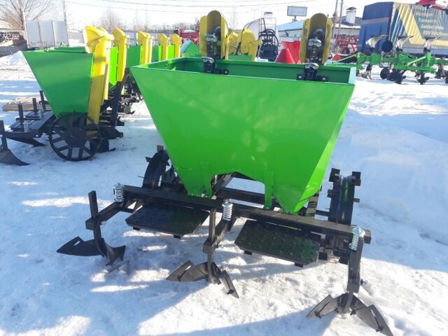 Другая Megane Scenic, объемом двигателя 2.3 л и пробегом 0 тыс. км за 544 $, фото 17 на Automoto.ua