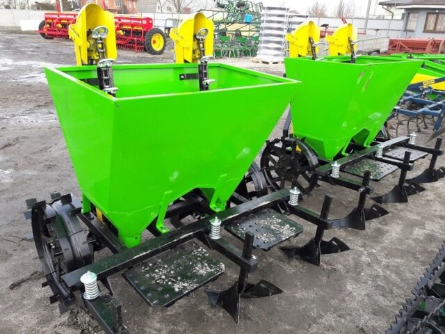 Другая Megane Scenic, объемом двигателя 2.3 л и пробегом 0 тыс. км за 544 $, фото 2 на Automoto.ua