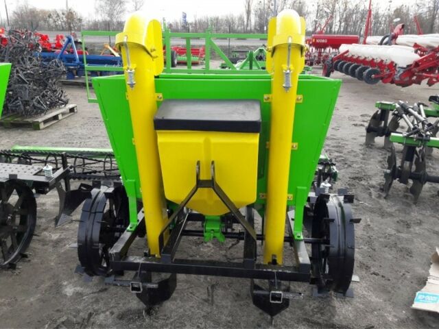 Другая Megane Scenic, объемом двигателя 2.3 л и пробегом 0 тыс. км за 544 $, фото 8 на Automoto.ua