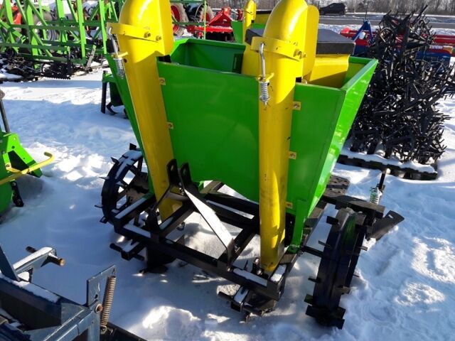 Другая Megane Scenic, объемом двигателя 2.3 л и пробегом 0 тыс. км за 544 $, фото 1 на Automoto.ua