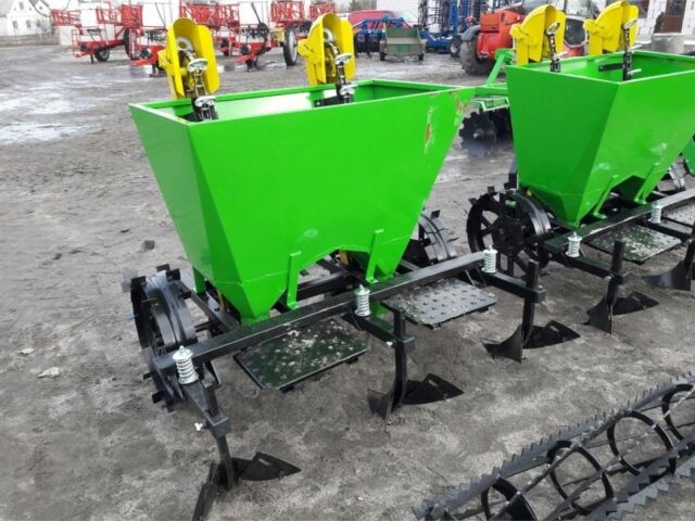 Другая Megane Scenic, объемом двигателя 2.3 л и пробегом 0 тыс. км за 544 $, фото 11 на Automoto.ua