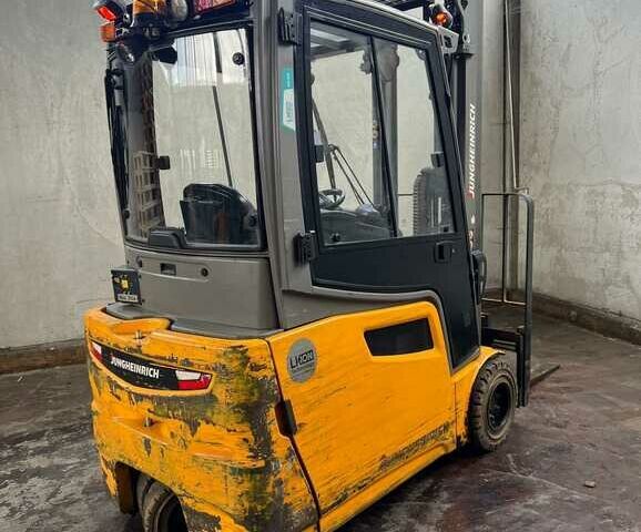 Другая Megane Scenic, объемом двигателя 2.3 л и пробегом 0 тыс. км за 10558 $, фото 10 на Automoto.ua