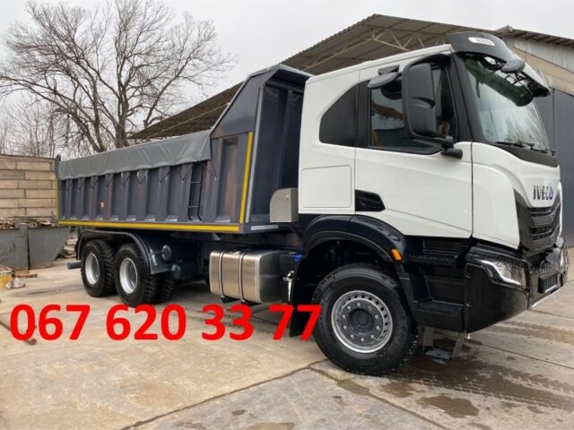 Другая Megane Scenic, объемом двигателя 14.86 л и пробегом 0 тыс. км за 10195 $, фото 2 на Automoto.ua