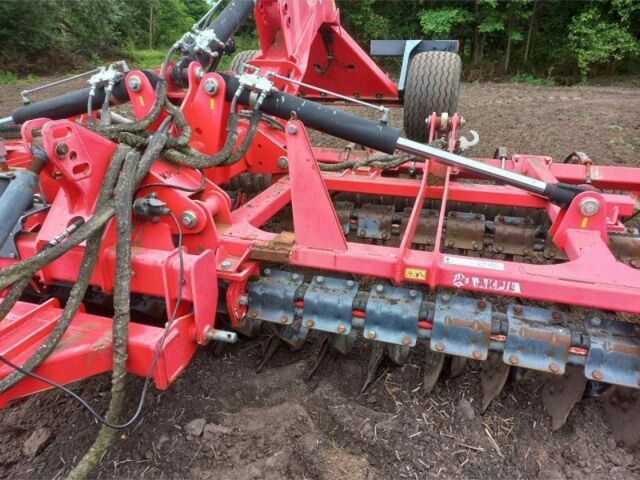 Другая Megane Scenic, объемом двигателя 14.86 л и пробегом 0 тыс. км за 19500 $, фото 3 на Automoto.ua