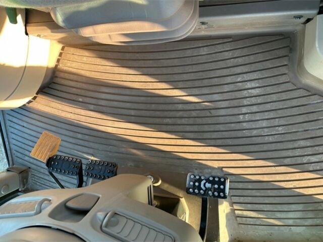 Другая Megane Scenic 2009 в Полтаве на Automoto.ua Другая Megane Scenic, объемом двигателя 14.86 л и пробегом 0 тыс. км за 94656 $, фото 3 на Automoto.ua