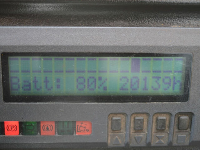 Другая Megane Scenic, объемом двигателя 14.86 л и пробегом 0 тыс. км за 8121 $, фото 2 на Automoto.ua