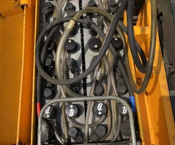 Другая Megane Scenic, объемом двигателя 14.86 л и пробегом 0 тыс. км за 3856 $, фото 7 на Automoto.ua