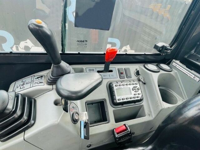 Другая Megane Scenic, объемом двигателя 14.86 л и пробегом 0 тыс. км за 38509 $, фото 10 на Automoto.ua