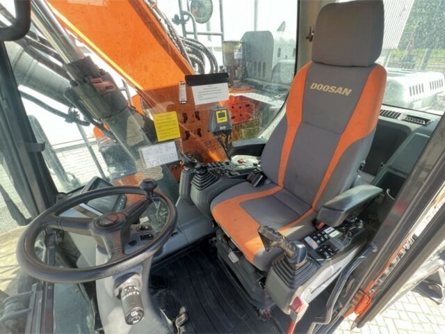 Другая Megane Scenic, объемом двигателя 14.86 л и пробегом 0 тыс. км за 110328 $, фото 9 на Automoto.ua